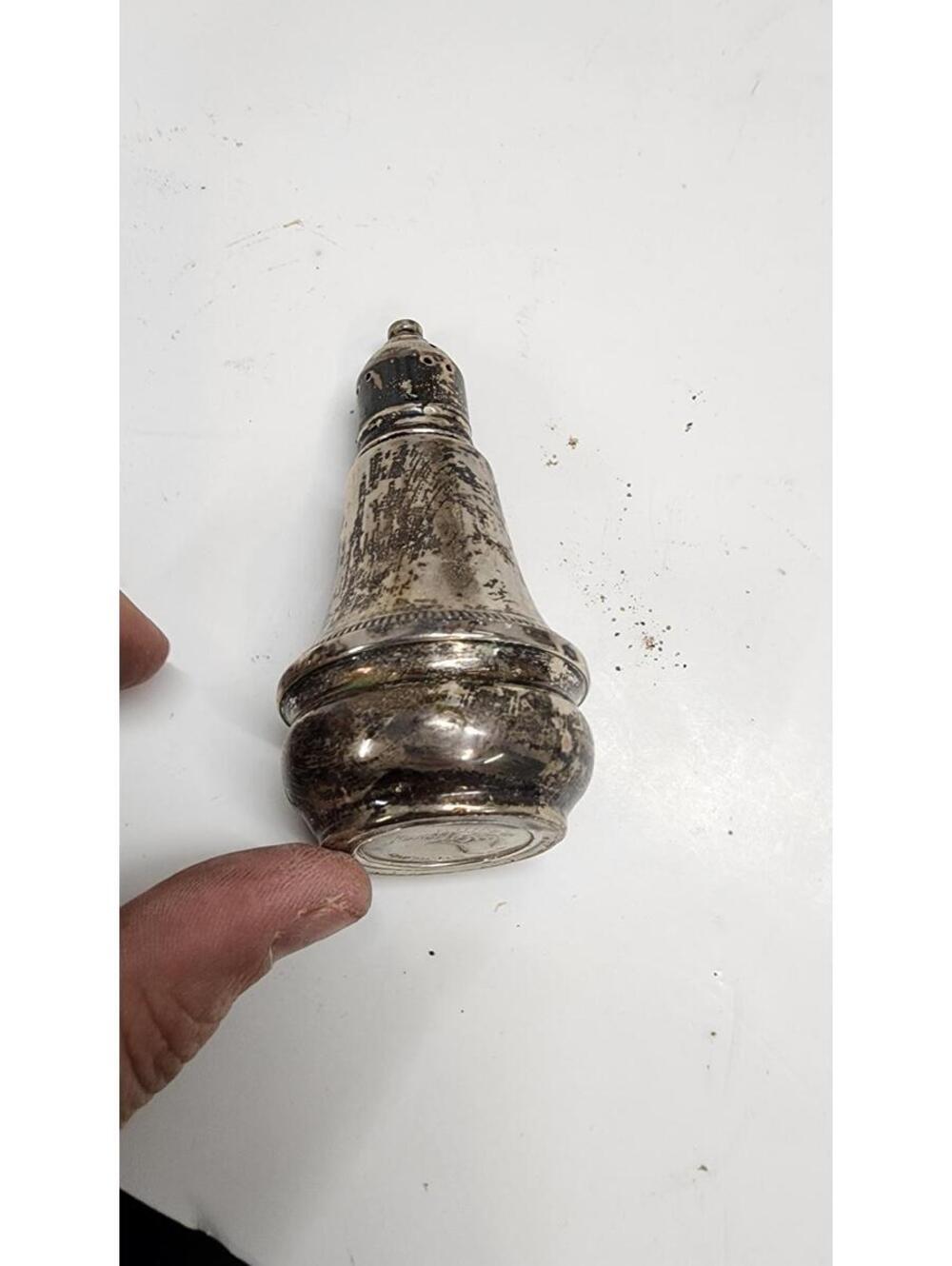 Vintage Oneida Sterling Weighted Silver Salt/Pepper Shaker Mid Century Tableware